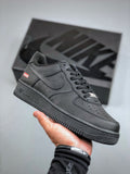 Nike AIR FORCE 1 LOW SP