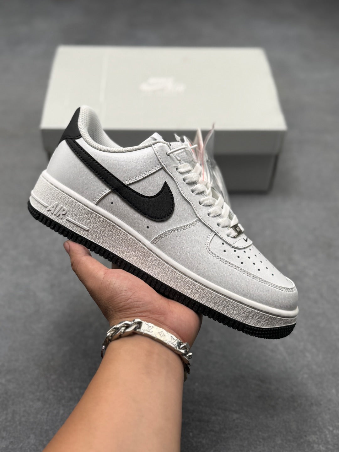 NIke Air Force 1 ‘07