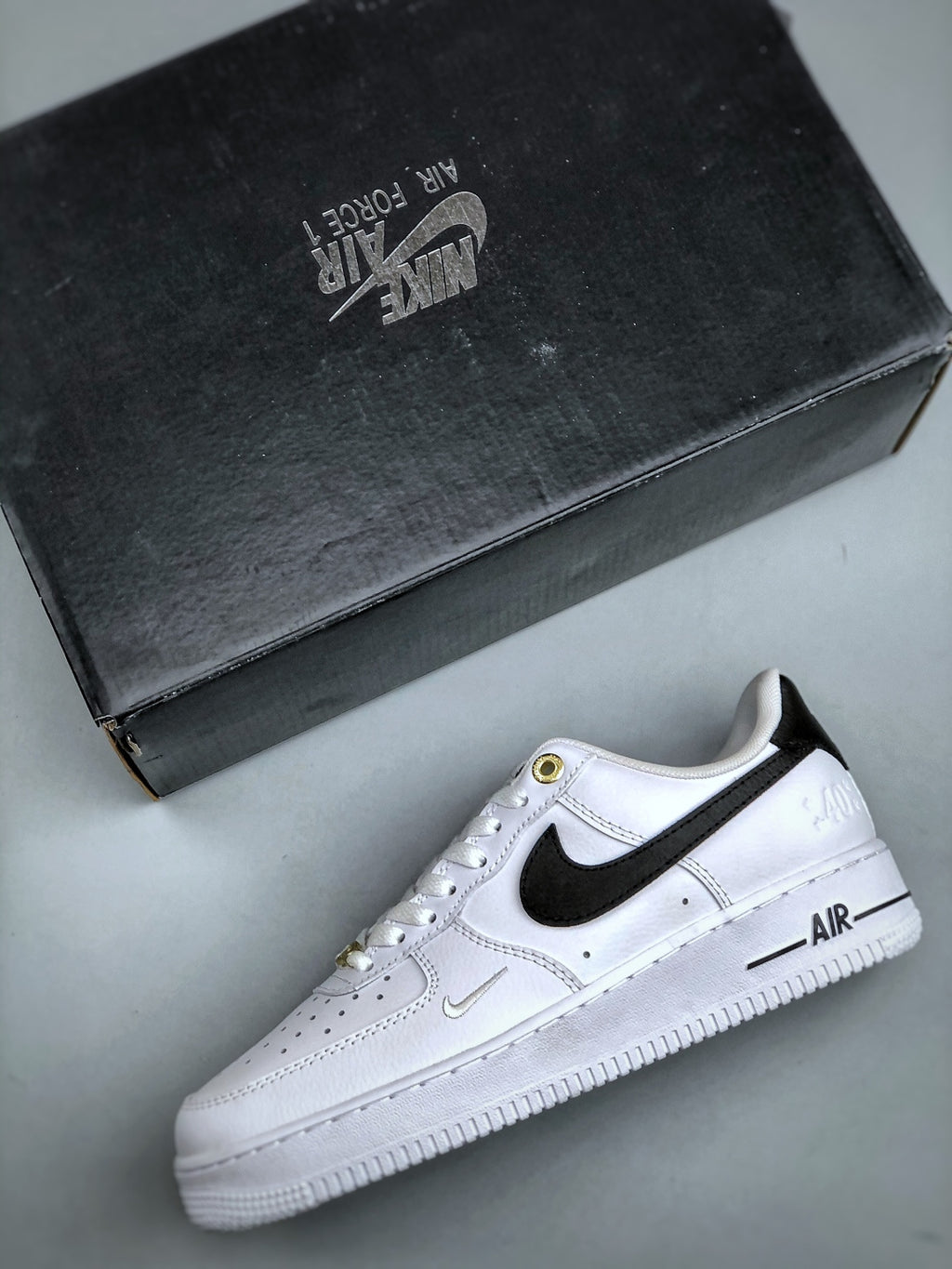 Nike AIR FORCE 1 Low 07