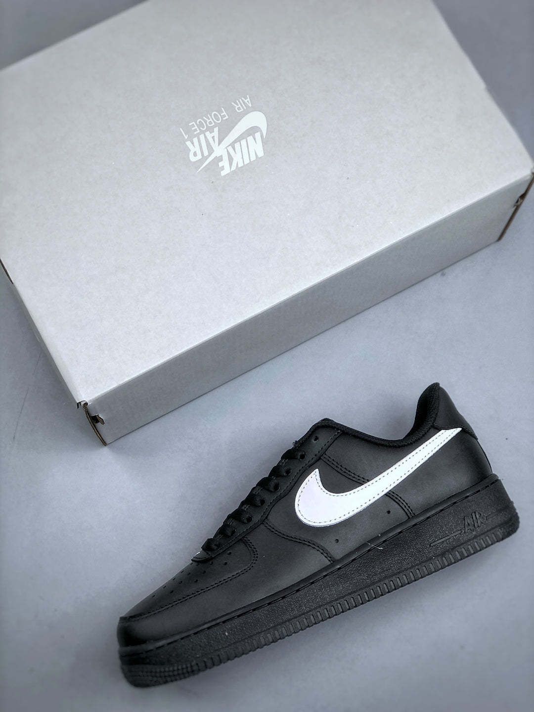 Nike AIR FORCE