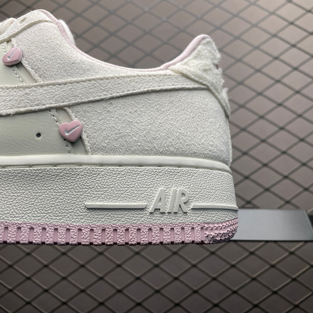 Nike Air Force 1 Low Valentine's Day