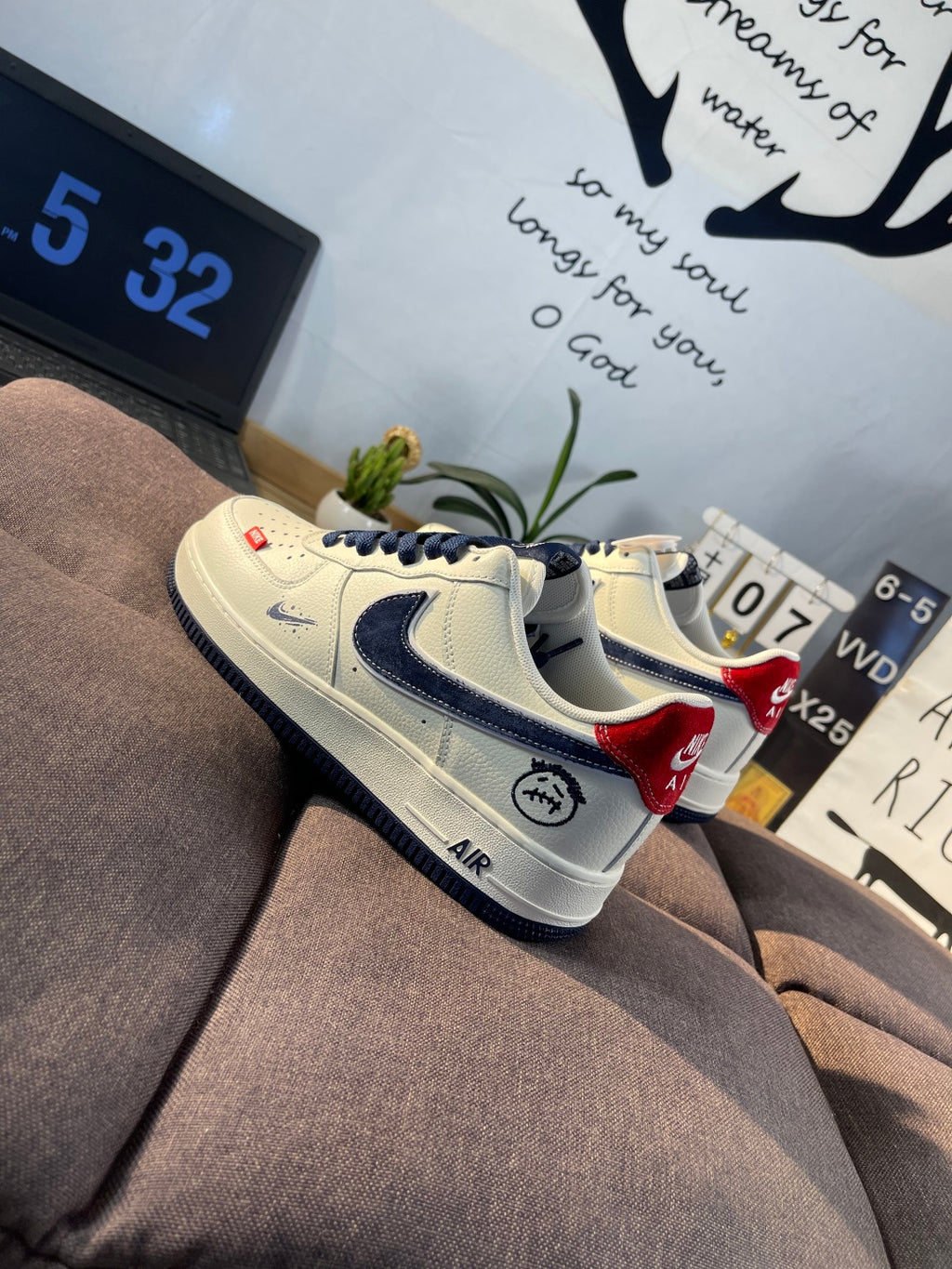 Nike Air Force 1 '07 Low