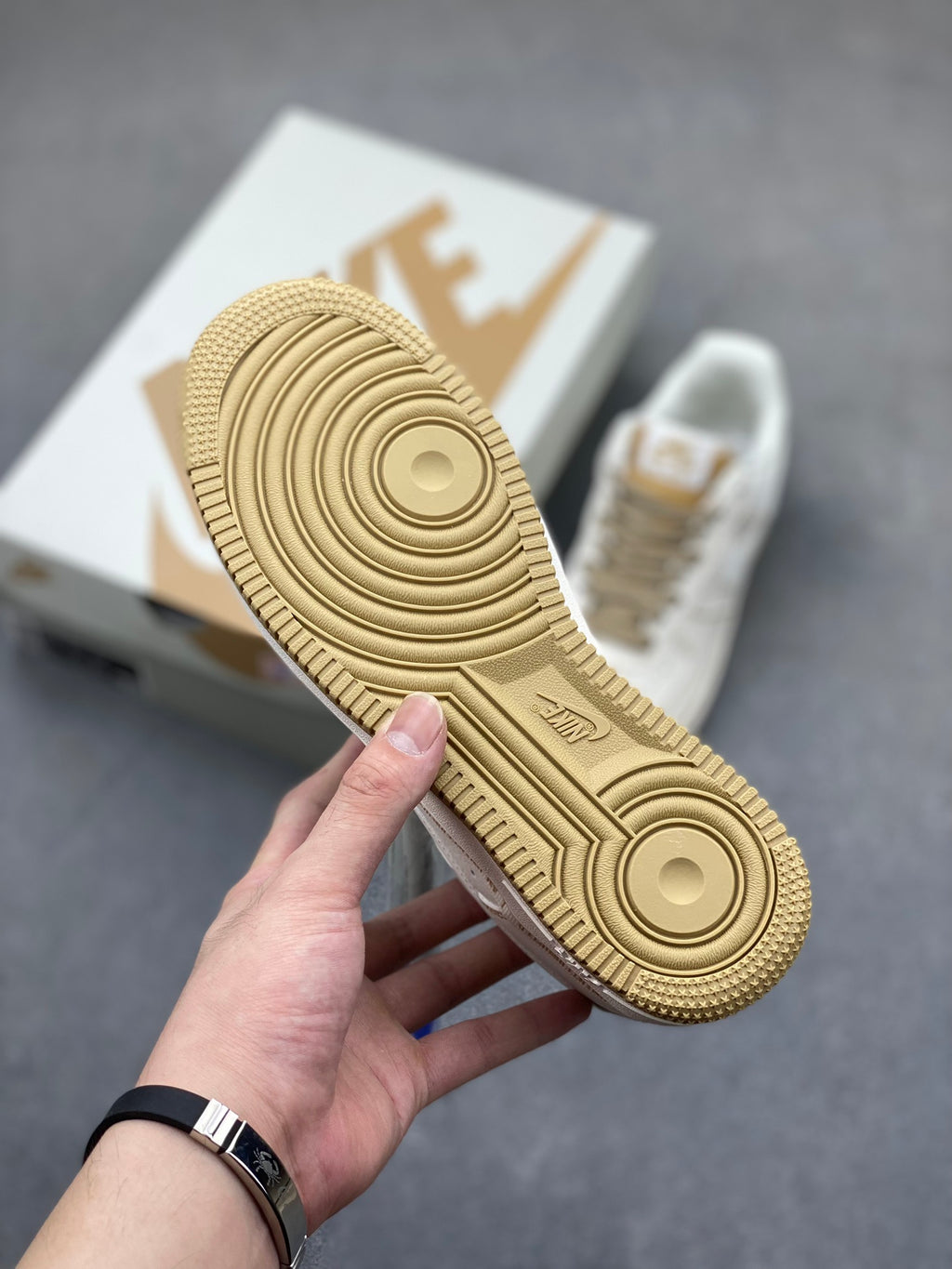 Nike Air Forece 1 "MORE THAN"