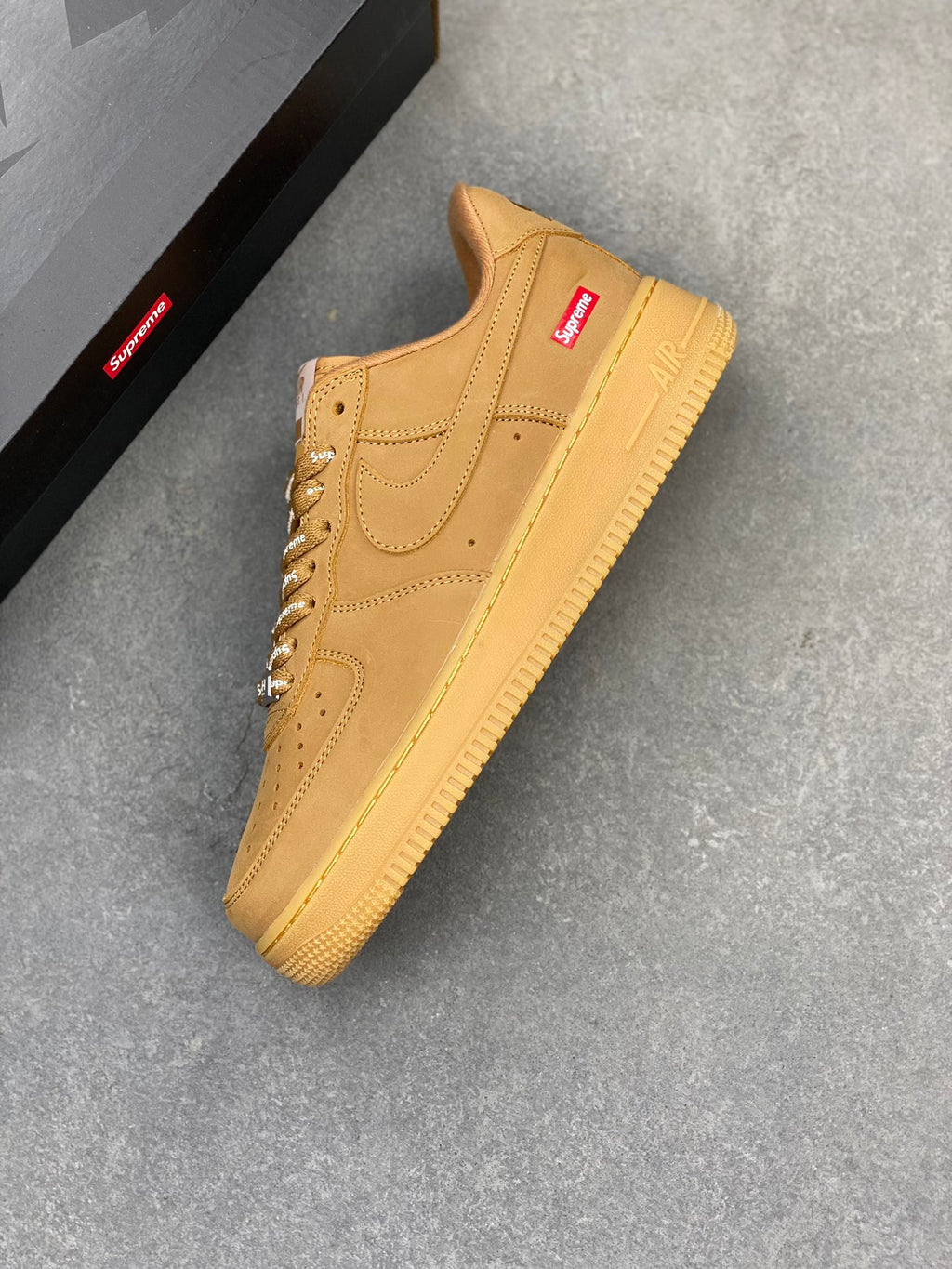 Nike Air Force 1 Low Supreme Wheat