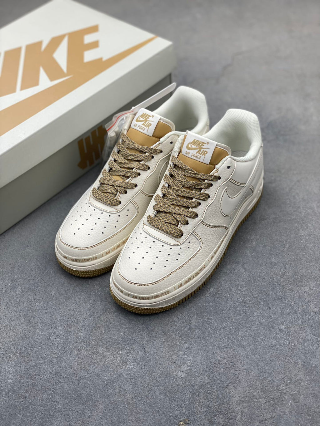 Nike Air Forece 1 "MORE THAN"