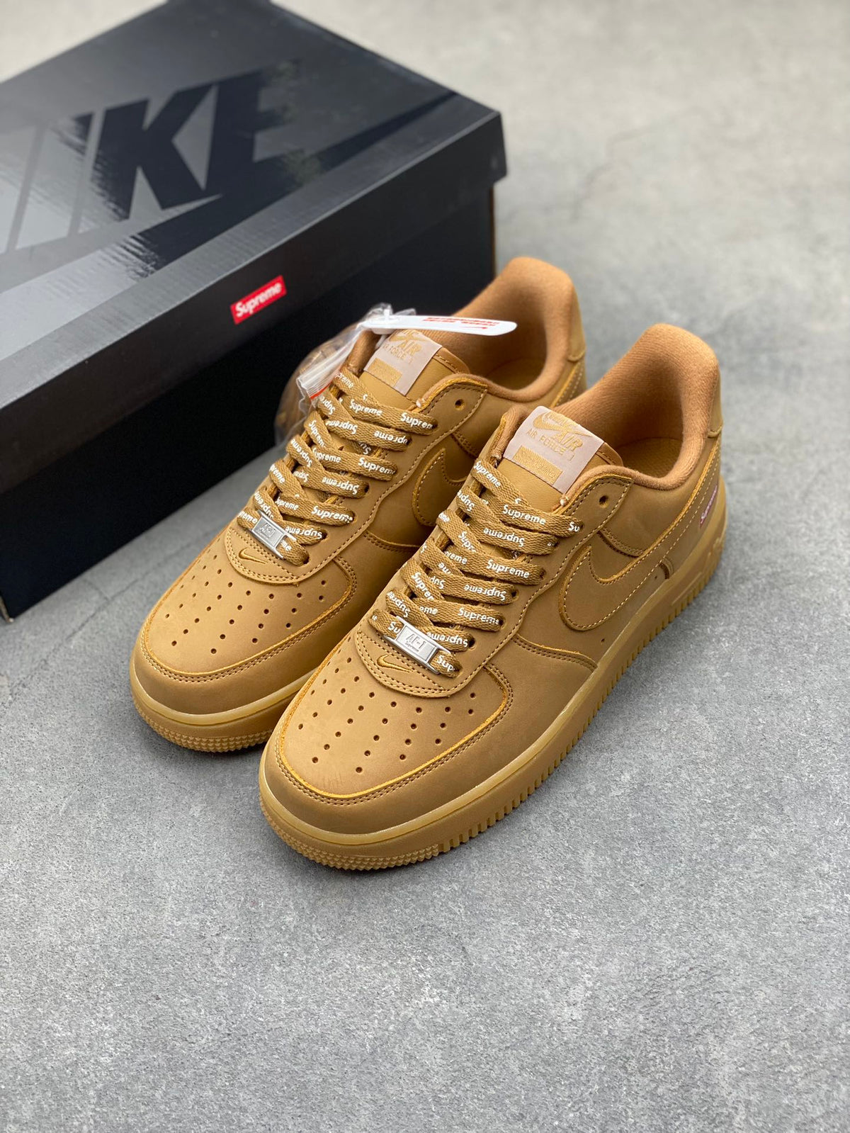 Nike Air Force 1 Low Supreme Wheat