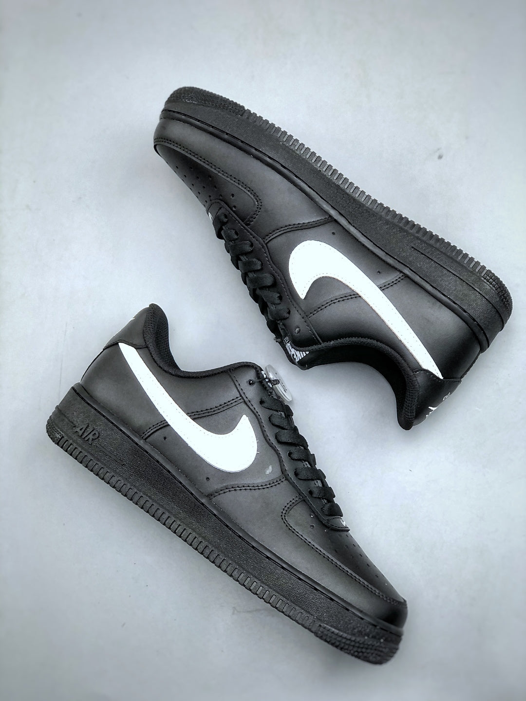 Nike AIR FORCE